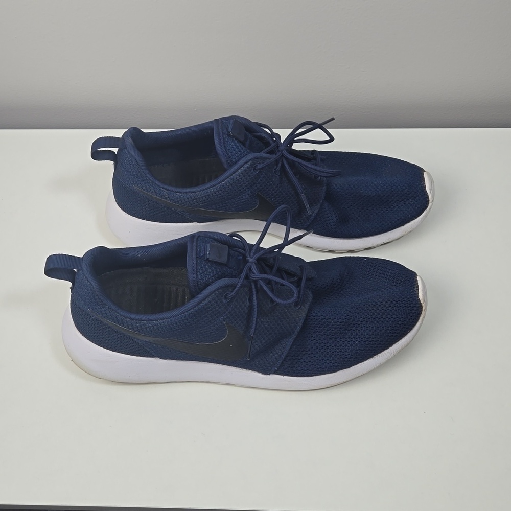 Nike Rosherun Navy Running shoes - Picture 3 of 7